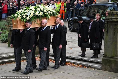 Prince William and Alex Ferguson attend funeral of Man United great Bobby Charlton